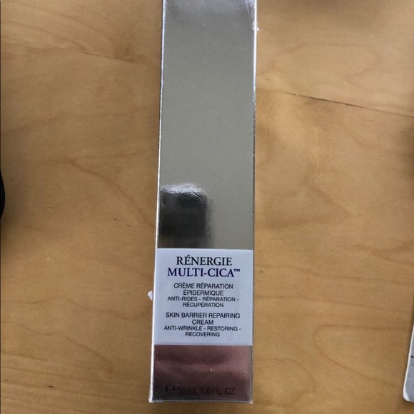 Lancôme Renergie Multi-Cica Skin Barrier Repairing Cream - Picture 3 of 4